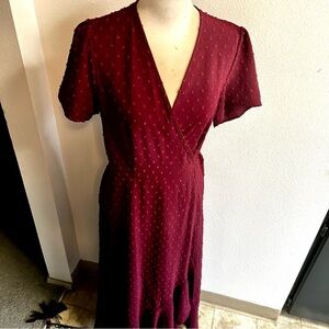 Pretty garden wrap style dress burgundy sz med Good condition